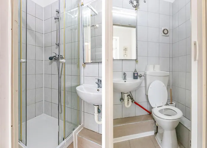 Budget & Friendly 1br Well Connected Daire Viyana